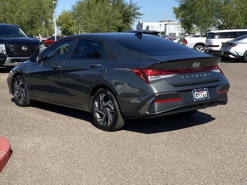 Certified 2025 Hyundai Elantra Sport image 5