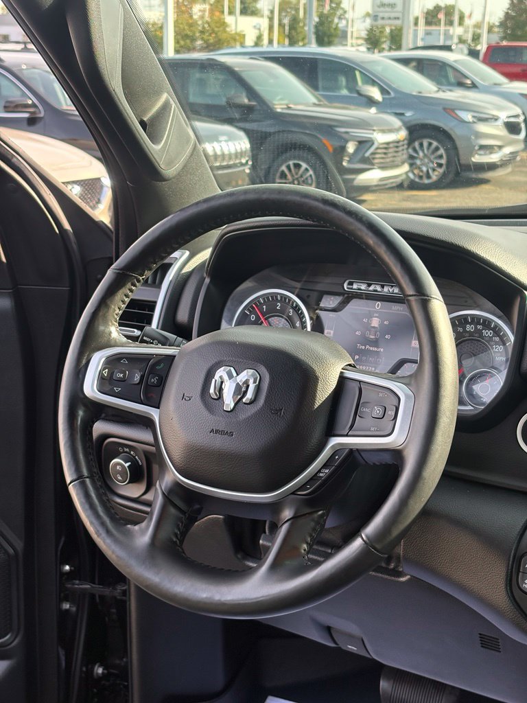 Used 2020 RAM 1500 Big Horn AWD/4WD image 17