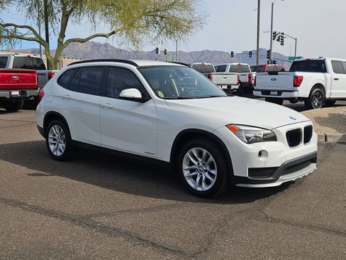 Used 2015 BMW X1 xDrive28i image 3