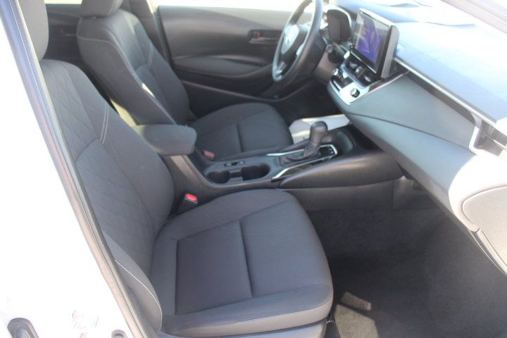 Certified 2025 Toyota Corolla LE w/ Convenience Package FWD image 19