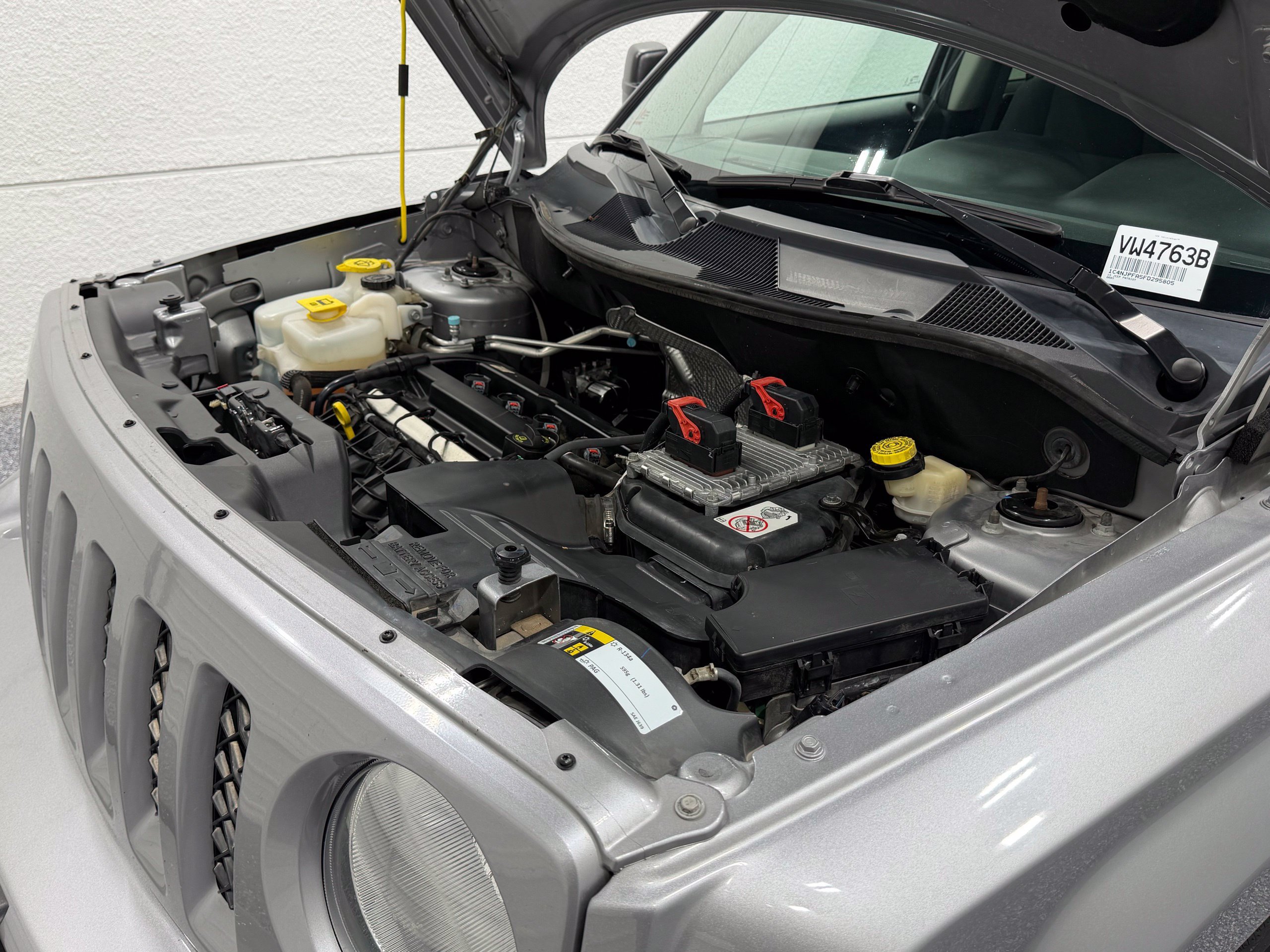 Used 2015 Jeep Patriot Latitude FWD image 43