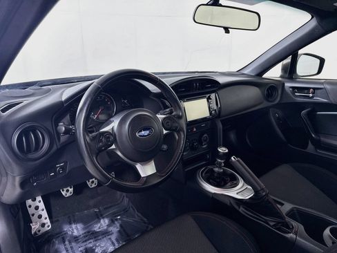 Used 2017 Subaru BRZ Premium RWD image 4