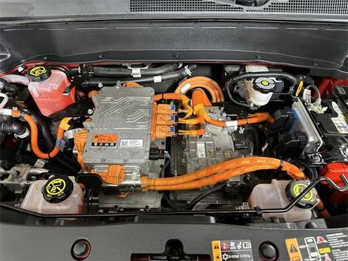 Used 2022 Chevrolet Bolt EUV LT w/ Comfort Package image 31