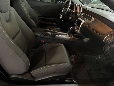 Used 2015 Chevrolet Camaro LT image 29