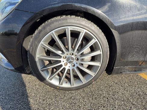 Used 2014 Mercedes-Benz S 550 Sedan w/ Sport Package Plus One image 34