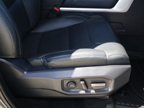 Used 2024 Toyota Tundra Limited image 19