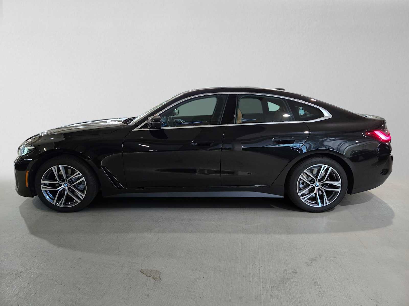 Used 2026 BMW 430i xDrive w/ Premium Package AWD/4WD image 6