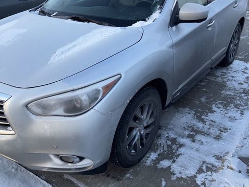 Used 2013 INFINITI JX35 AWD w/ Premium Pkg image 8