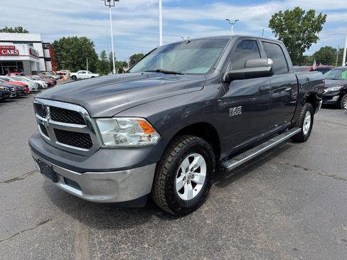 Used 2017 RAM 1500 ST w/ SXT Appearance Group AWD/4WD image 1