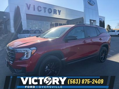 Used 2023 GMC Terrain SLE w/ Driver Convenience Package