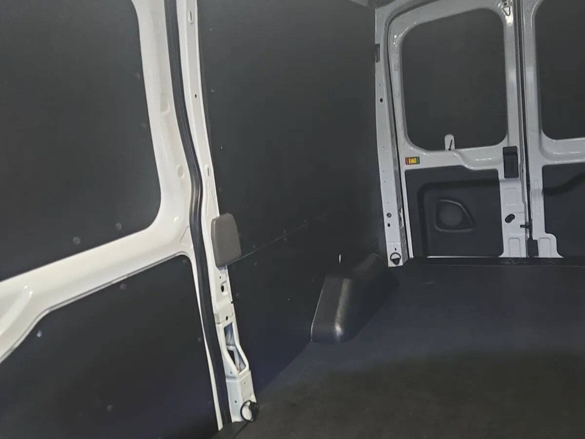 Used 2025 Ford Transit 250 148 Medium Roof Extended AWD w/ Load Area Protection Package image 9