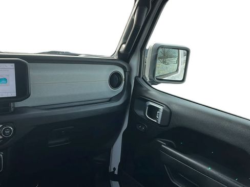 Used 2024 Jeep Wrangler Sport S w/ Convenience Group image 28