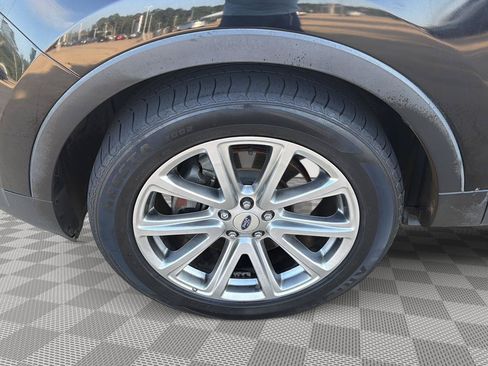 Used 2017 Ford Explorer Limited FWD image 25