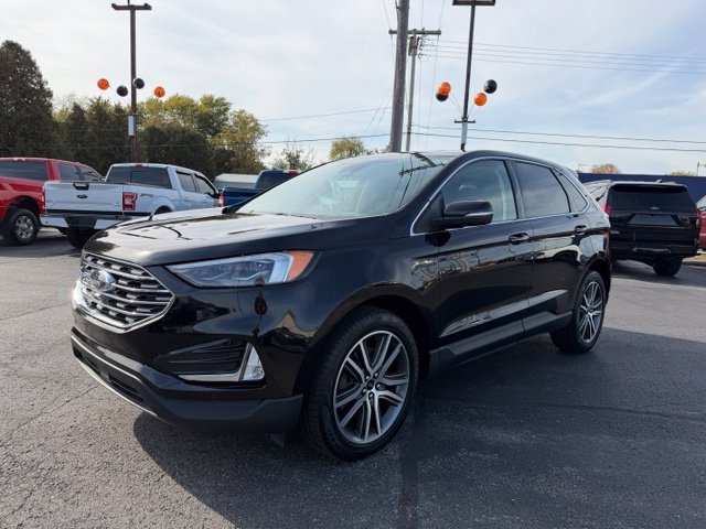 Used 2024 Ford Edge Titanium w/ Equipment Group 301A AWD/4WD image 19