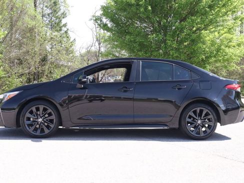 Used 2023 Toyota Corolla XSE image 2