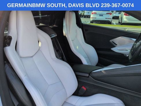 Used 2020 Chevrolet Corvette Stingray Preferred Cpe w/ 2LT Preferred Equipment Group RWD image 16