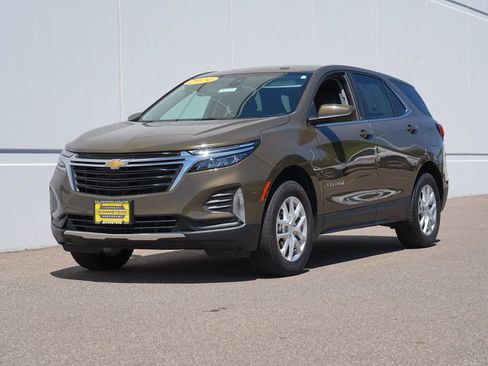 Certified 2024 Chevrolet Equinox LT AWD/4WD image 7