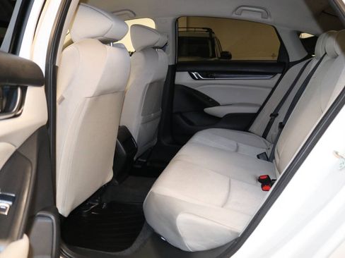 Used 2022 Honda Accord LX image 14