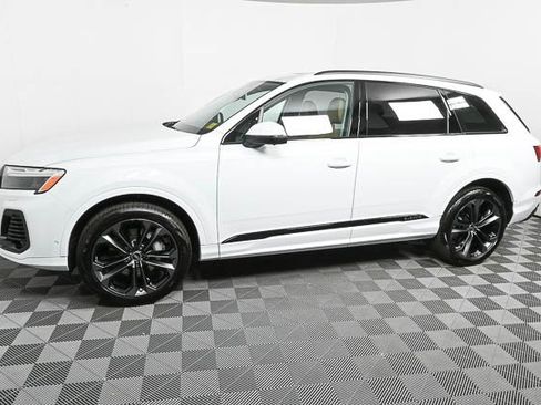 New 2025 Audi Q7 3.0T Premium Plus image 36