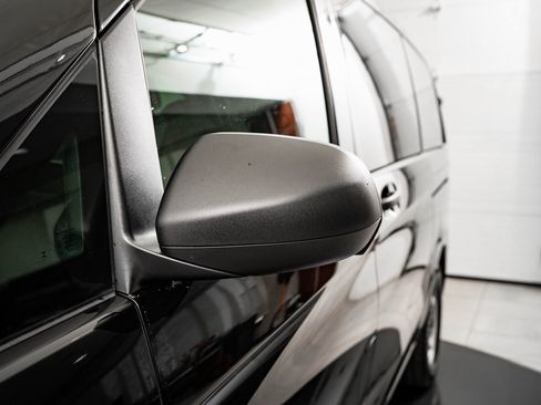 Used 2023 Mercedes-Benz Metris Passenger image 14