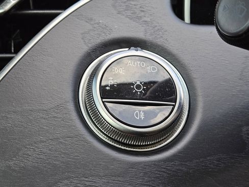 Certified 2025 Mercedes-Benz E 350 Sedan image 23