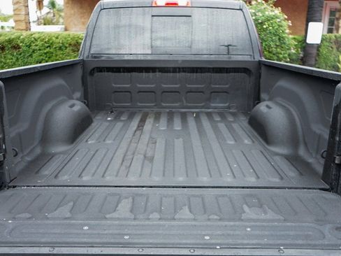 Used 2020 RAM 1500 Classic SLT w/ Luxury Group image 8