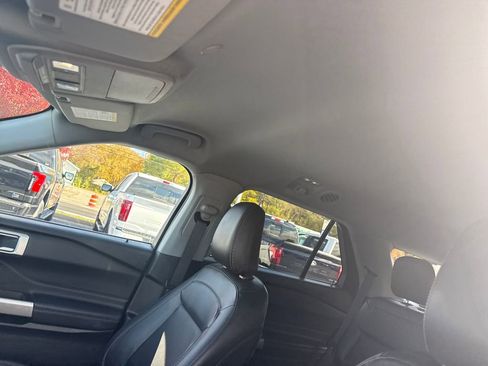 Used 2023 Ford Explorer XLT w/ Equipment Group 202A image 26