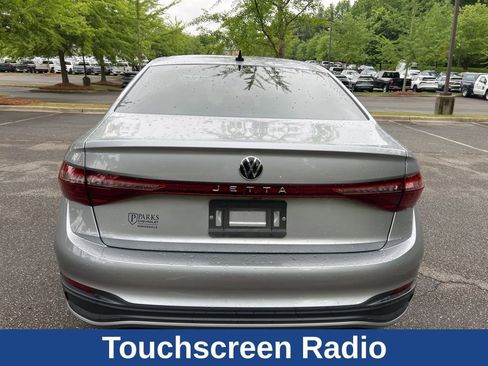 Used 2025 Volkswagen Jetta Sport FWD image 7