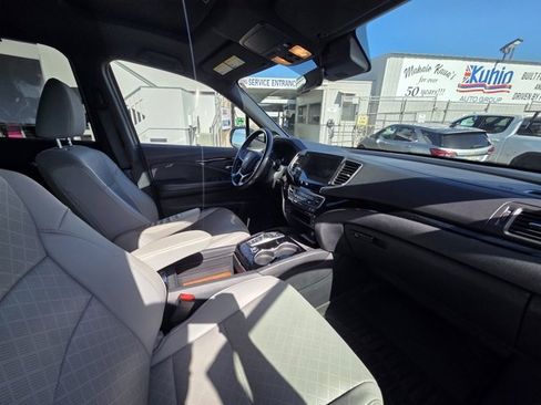 Used 2019 Honda Passport Elite image 6