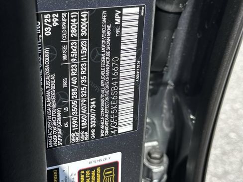 Certified 2025 Mercedes-Benz GLS 450 4MATIC w/ AMG Line Exterior image 37