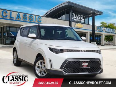 Used 2024 Kia Soul LX w/ Option Group 015