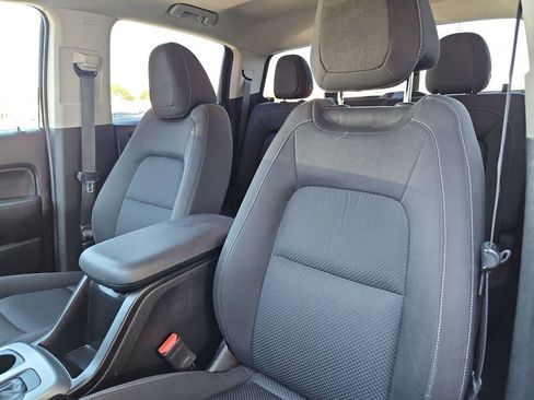 Used 2015 Chevrolet Colorado LT w/ LT Convenience Package image 23