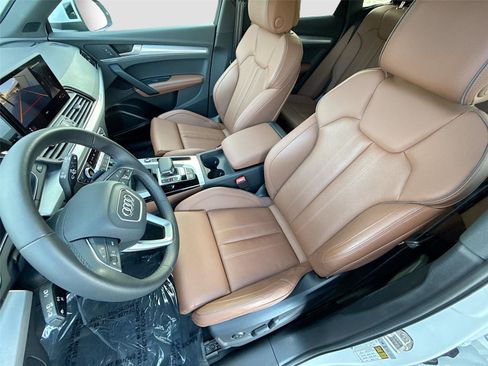 Certified 2023 Audi Q5 2.0T Premium Plus w/ Premium Plus Package image 21