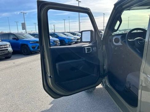 New 2025 Jeep Wrangler Unlimited Sport S 4xe w/ Convenience Group AWD/4WD image 10