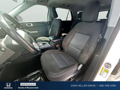 Used 2022 Ford Explorer XLT w/ Class IV Trailer Tow Package AWD/4WD image 16
