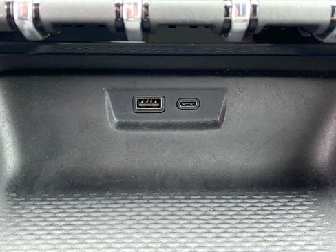 Used 2025 GMC Terrain Elevation w/ Elevation Premium Package image 15