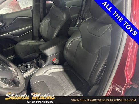 Certified 2021 Jeep Cherokee Limited w/ Elite Package image 14