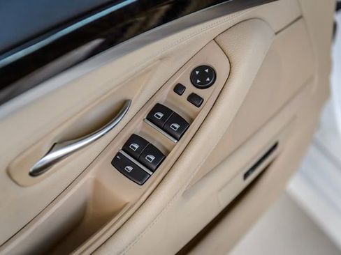 Used 2015 BMW 535i Sedan image 50