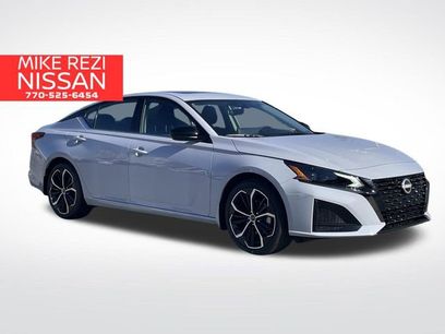 New 2025 Nissan Altima 2.5 SR w/ SR Premium Package