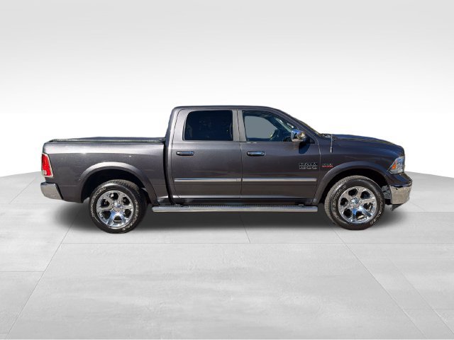 Used 2017 RAM 1500 Laramie w/ Convenience Group AWD/4WD image 2