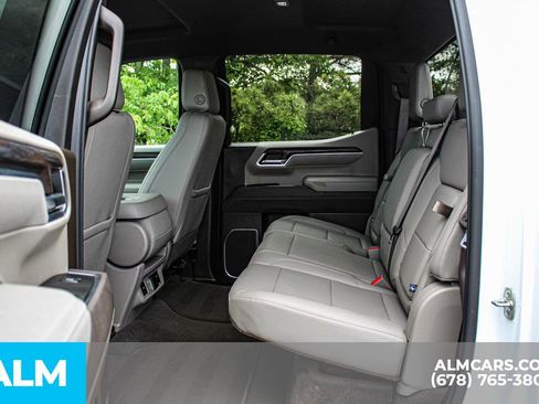 Used 2026 GMC Sierra 1500 SLT AWD/4WD image 18
