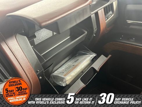 Certified 2015 Chevrolet Silverado 2500 High Country w/ Duramax Plus Package image 36