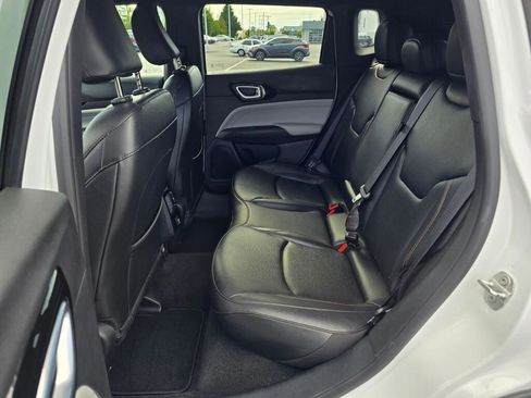 Used 2024 Jeep Compass Limited image 42