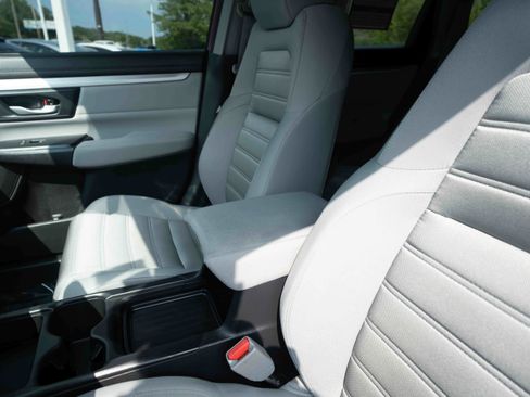 Used 2020 Honda CR-V LX image 10