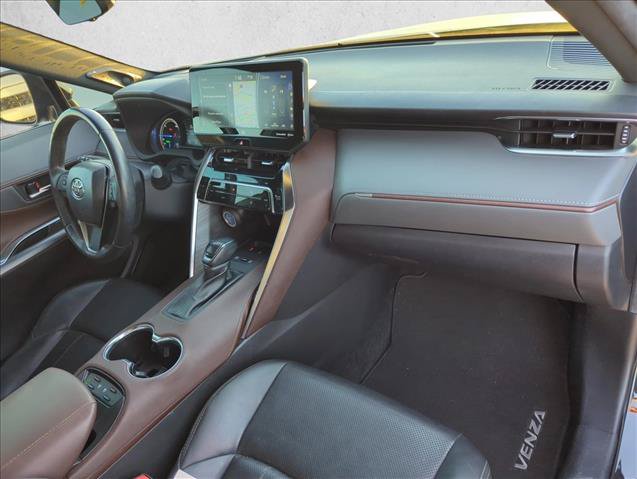 Certified 2021 Toyota Venza Limited w/ Advanced Technology Package AWD/4WD image 24