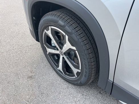 New 2026 Volkswagen Tiguan SE AWD/4WD image 5
