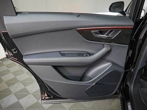 New 2026 Audi Q7 3.0T Premium Plus image 26