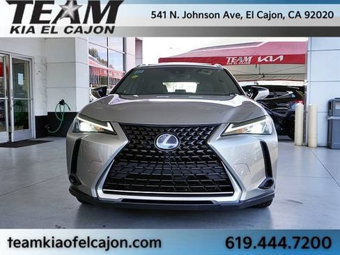 Used 2019 Lexus UX 250h AWD/4WD image 4