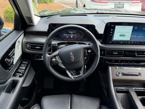 New 2025 Lincoln Aviator Reserve w/ Equipment Group 201A image 6