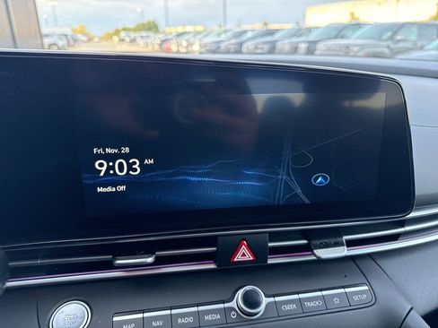 New 2026 Hyundai Elantra Limited image 25